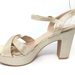 SANDALIA FIESTA PLATAFORMA ORO J242 - Imagen 2