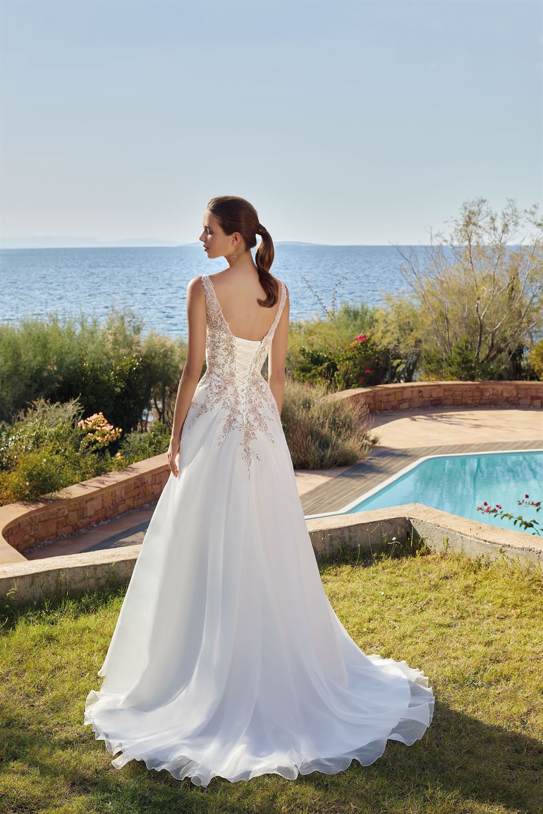 Las 7 mejores fajas para tu vestido de novia